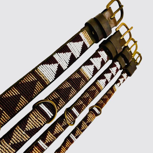 Perlenhalsband-Masai-Afrika-Hundehalsband-Halsband-gestickt-bestickt-handmade-leder-gold-braun-weiss-Topi-1