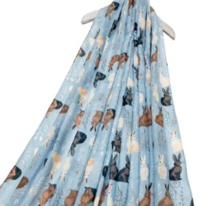 Schal-leichter Schal-kuschlig-warm-angschmiegsam-geschenk-geschenkidee-winter-wildtiere-Hase-hellblau