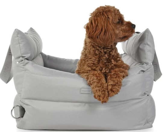 mypado-hundebett-hundetransporttasche-autotasche-autobox-transporttasche-hund-sicher unterwegs-hund-sicherheit-silber